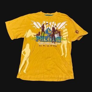 Request jeans y2k style yellow graphic tee vintage bats XL/23.5